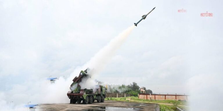 hindistan-yeni-silah-sistemini-test-etti-7udZ6YmD.jpg
