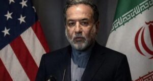 muzakere-masasi-yeniden-mi-kuruluyor-iran-disisleri-bakani-arakci-islamabada-gidiyor-dgFXOSgN